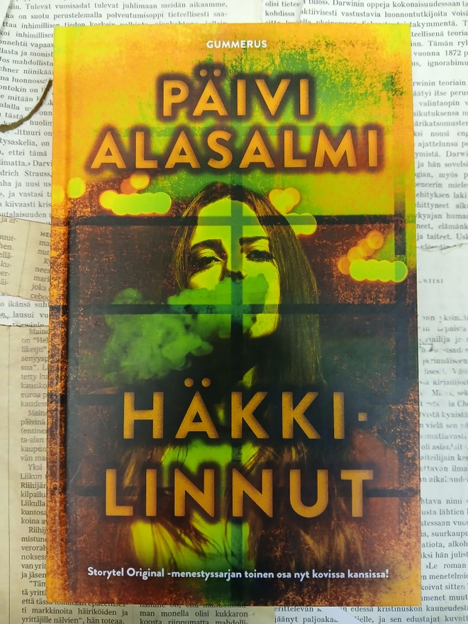 Päivi Alasalmi - Häkkilinnut (sid.)