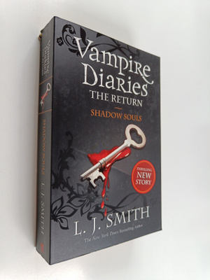 L. J. Smith : Shadow Souls