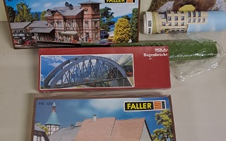 Faller ja Pola  H0 tuotteet uusia paketeissaan