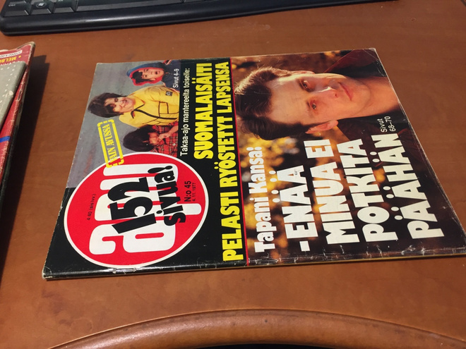APU LEHTI 45/1977 +paperinukke HYVÄ