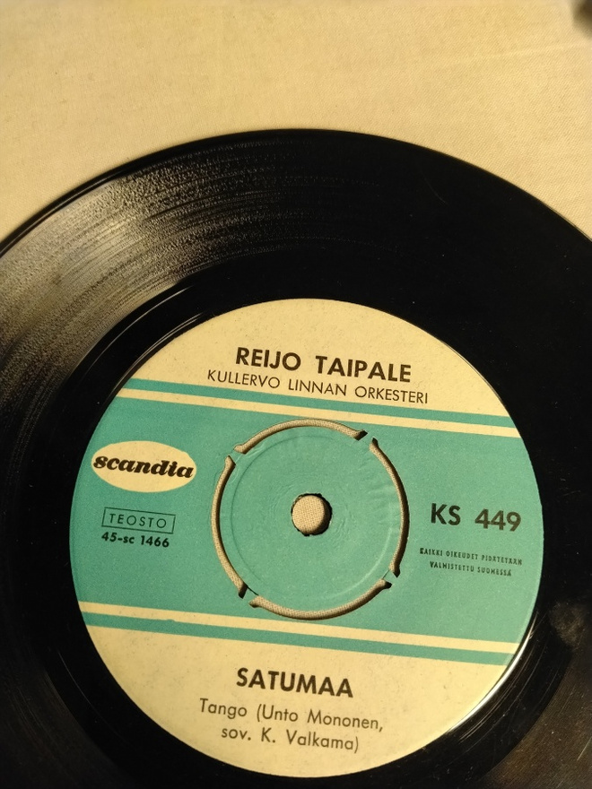 reijo taipale satumaa / tuntematon armas