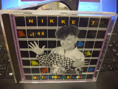 CD :  Nikke T  : Muistomyymälän avajaiset (Sis. postikulun)