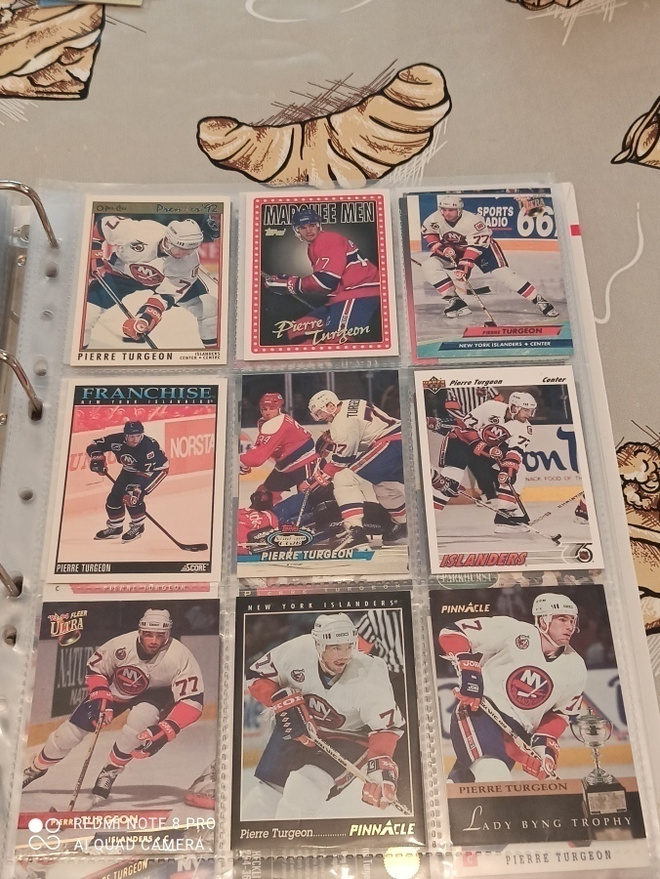Pierre Turgeon NHL kortteja 18kpl