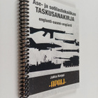 Jukka Korppi : Ase- ja sotilastekniikan taskusanakirja : ... - pikkukuva 1
