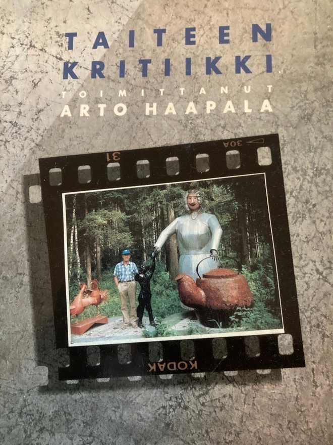 HAAPALA (toim.): TAITEEN KRITIIKKI