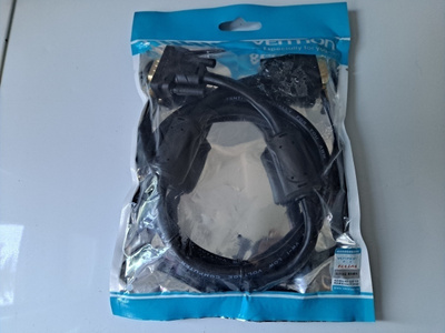 VGA (Male) TO VGA (Male) Kaapeli 1M