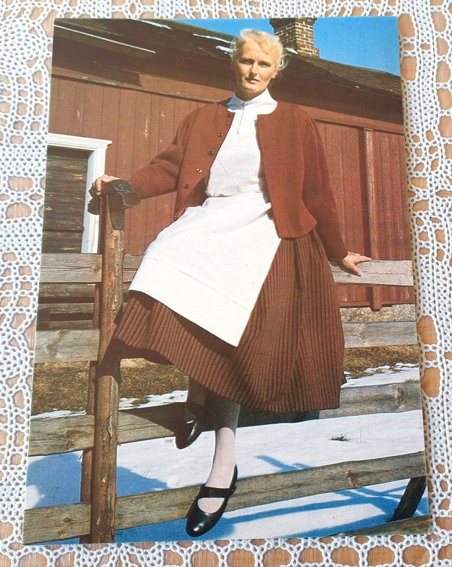 "Laitla vaimihmse vaate" postitettu kortti