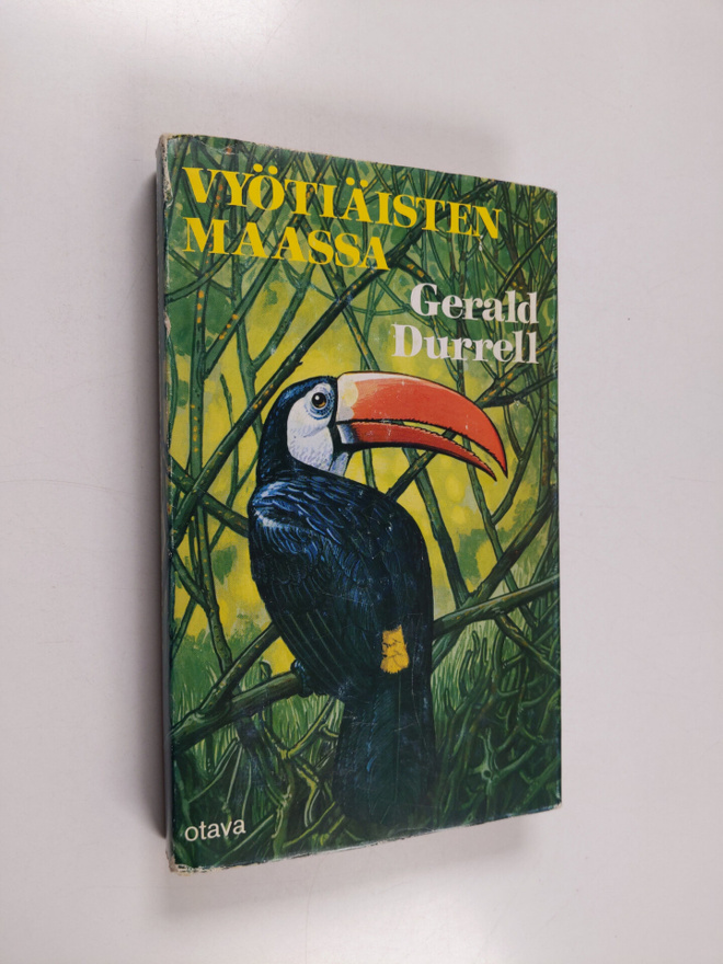 Gerald Durrell : Vyötiäisten maassa