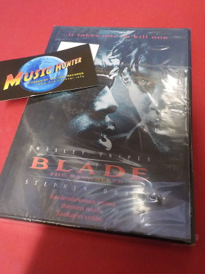 BLADE - THE DAYWALKER UUSI DVD
