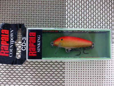 RAPALA CountDown 3cm, 4g Väri:GFR Ambulanssi