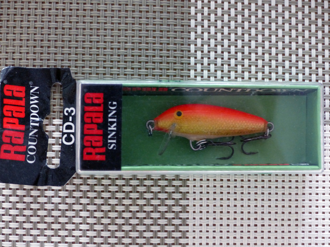 RAPALA CountDown 3cm, 4g Väri:GFR Ambulanssi