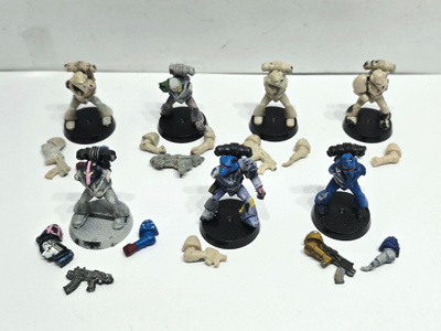 WH40K - 7kpl Space Marine figuureita (Rogue Trader) [K209]