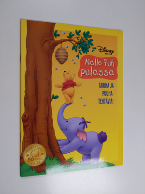 Nalle Puh pulassa