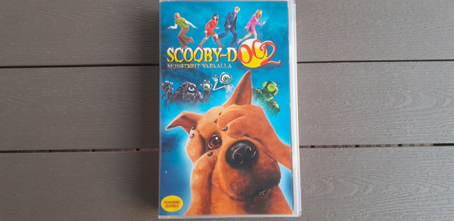 VHS: Scooby-Doo 2 Monsterit Vapaalla (Freddie Prinze Jr 2004