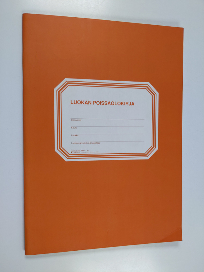 Luokan poissaolokirja (A4)