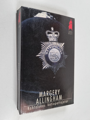 Margery Allingham : Kohtalokas kotiopettajatar