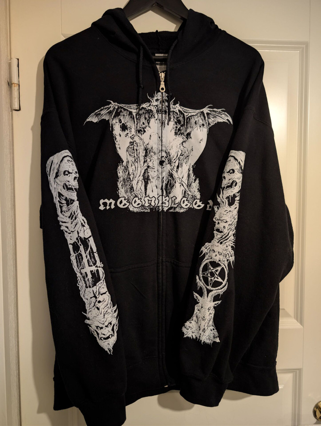Moonblood vetoketjullinen huppari
