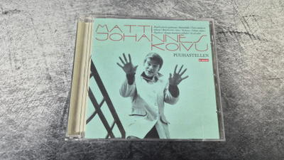 Matti Johannes Koivu - Puuhastellen