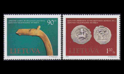 Liettua 645-6 ** Museoesineitä (1997)