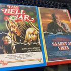 Lasikellon alla (The Bell Jar) ja Saaret ja virta - pikkukuva 1