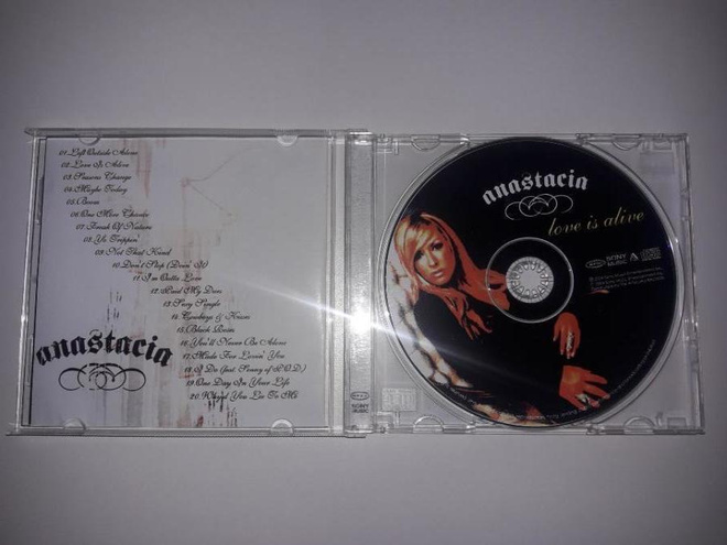 Anastacia CD greatest hits Love is Alive