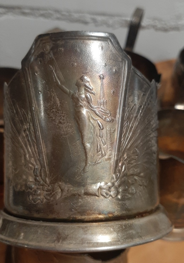 Metallinen lasinpidike USSR 6 kpl podstakannik