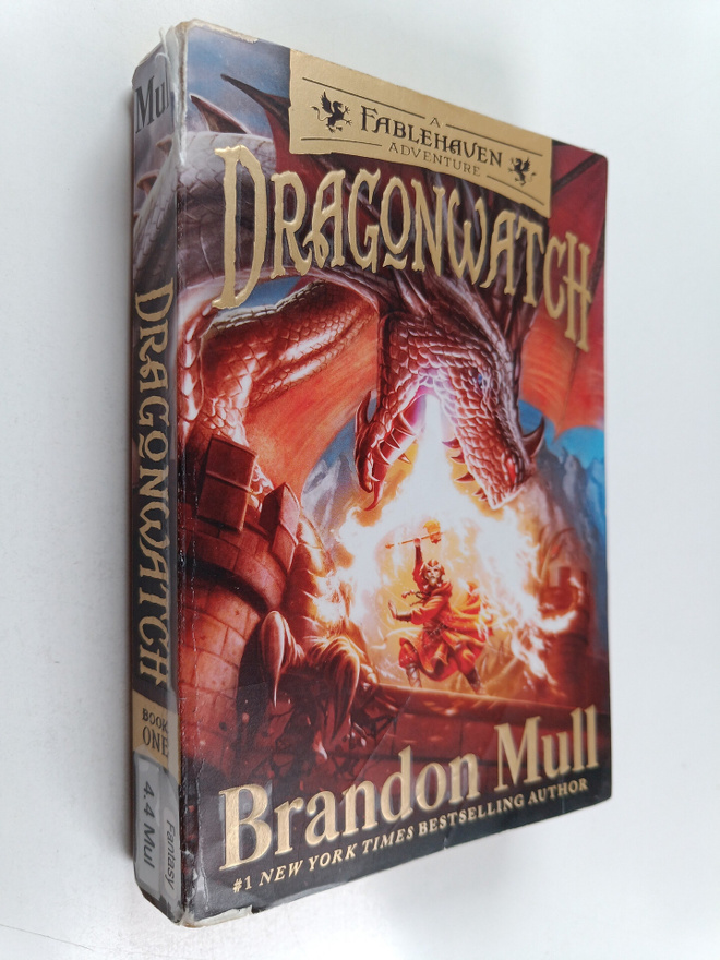 Brandon Mull : Dragonwatch - A Fablehaven Adventure