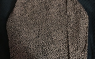 MARIMEKKO UPEA PAIDA KOKO 140cm