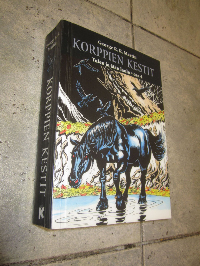 George R.R. Martin: Korppien kestit; p. 2014; 6.p