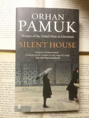 Orhan Pamuk - Silent House (paperback)