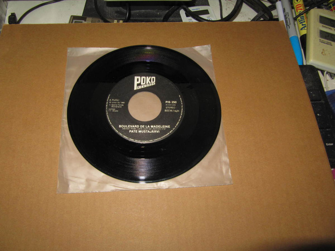 Pate Mustajärvi  7" Boulevard de la Madeleine v.1988