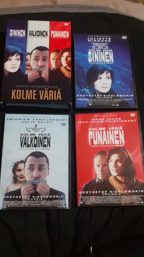 Kolme Väriä Sininen Valkoinen Punainen Kieslowski DVD-boxi