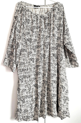 uusi Zizzi A-mallinen mekko 50-52 (Zizzi L)