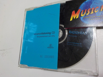 RADIOHEAD - OK COMPUTER TÄYSPITKÄ STUDIO PROMO CD