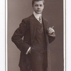 VANHA CDV Valokuva Nuori Mies Savuke Tupakka 1900-l Tampere - pikkukuva 1