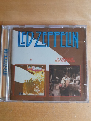 Led Zeppelin CD  2on1. Kaksi albumia yhdellä cd:llä.