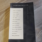 Ihmiskokeita Proseduraalinen kollektiiviromaani - pikkukuva 1