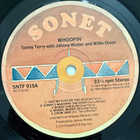 [LP] SONNY TERRY WITH JOHNNY WINTER & WILLIE DIXON: WHOOPIN’ - pikkukuva 3