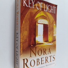 Nora Roberts : Key of light - pikkukuva 1