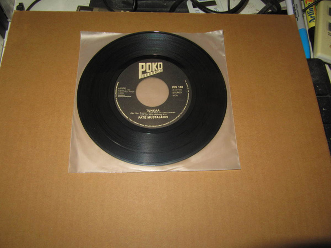 Pate Mustajärvi 7" Tuhkaa/Onny v.1983