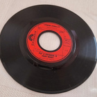 LEONORE O'MALLEY First be a woman/Put a rainbow in your hear - pikkukuva 2