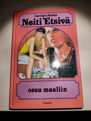 Neiti etsivä osuu maaliin Carolyn Keene