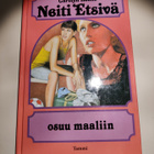Neiti etsivä osuu maaliin Carolyn Keene - pikkukuva 1