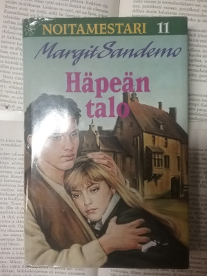 Margit Sandemo - Häpeän talo (sid.)