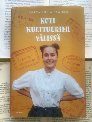 Lotta-Sofia Saahko - Koti kulttuurien välissä (sid.)