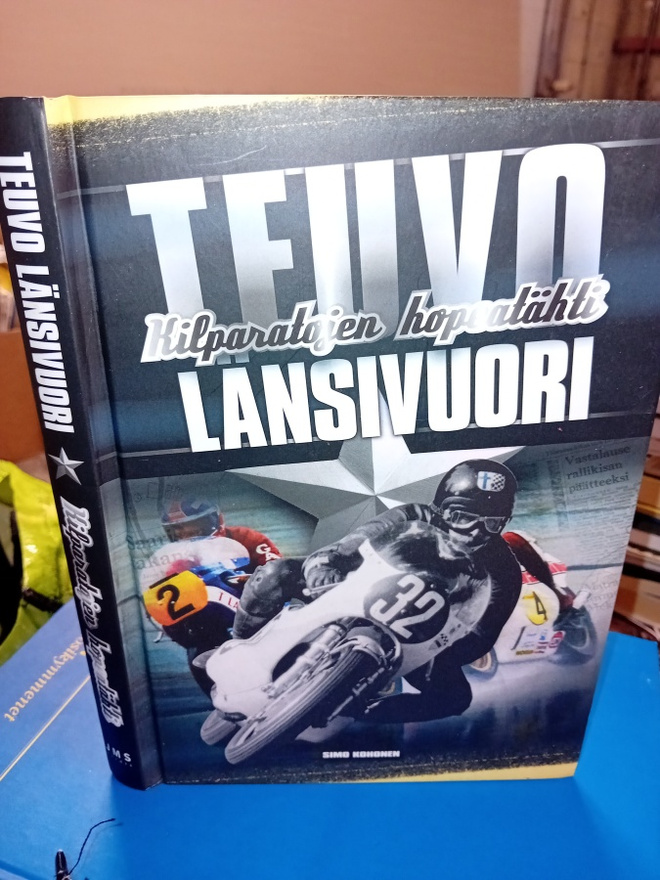 Teuvo Länsivuori - Kilparatojen hopeatähti ( SIS POSTIKULU