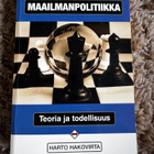 Harto Hakovirta - Maailmanpolitiikka Teoria ja todellisuus - pikkukuva 1
