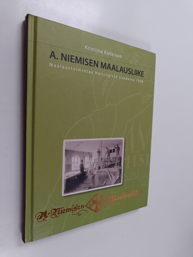 Kristiina Kalleinen : A. Niemisen maalausliike : maalaust...