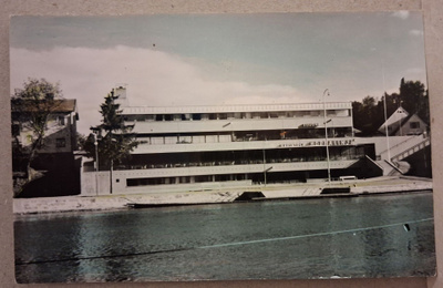Valkeakoski: Yhteistalo *** (561)