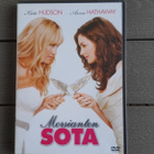DVD:  Morsianten Sota (Kate Hudson, Anne Hathaway 2009) - pikkukuva 1